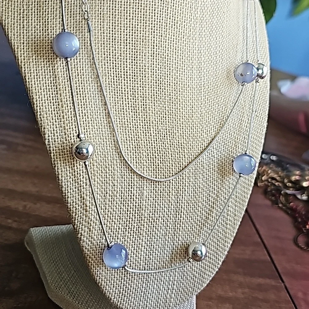 Vintage Necklace with silver tone and lavender  beads